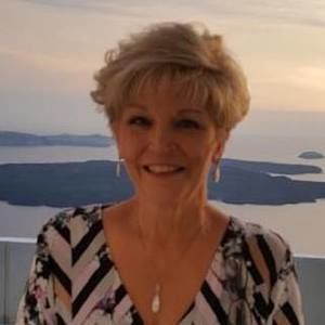 Meet your Posher, Vikki